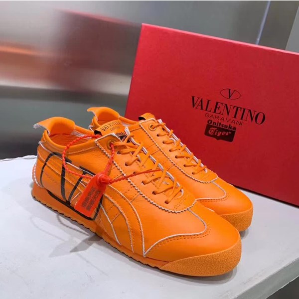 repliche,replica,perfette,siti di,affidabili,migliori siti,dove comprare,1:1,scarpe da ginnastica Modelli in co-branding Valentino