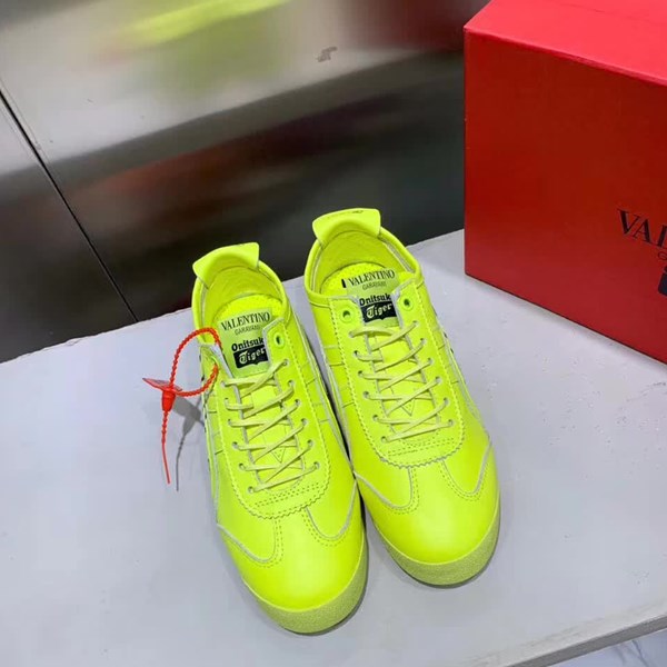 repliche,replica,perfette,siti di,affidabili,migliori siti,dove comprare,1:1,scarpe da ginnastica Modelli in co-branding Valentino