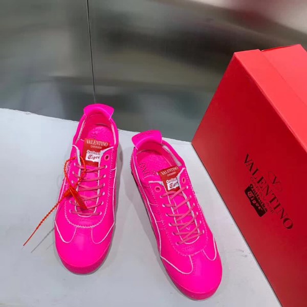 repliche,replica,perfette,siti di,affidabili,migliori siti,dove comprare,1:1,scarpe da ginnastica Modelli in co-branding Valentino
