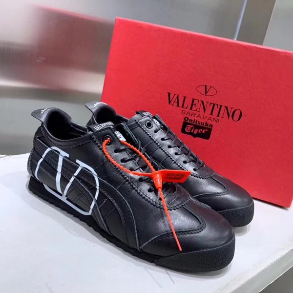 repliche,replica,perfette,siti di,affidabili,migliori siti,dove comprare,1:1,scarpe da ginnastica Modelli in co-branding Valentino