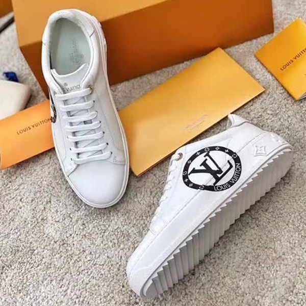 repliche,replica,perfette,siti di,affidabili,migliori siti,dove comprare,1:1,scarpe da ginnastica Le ultime scarpe bianche di Louis Vuitton