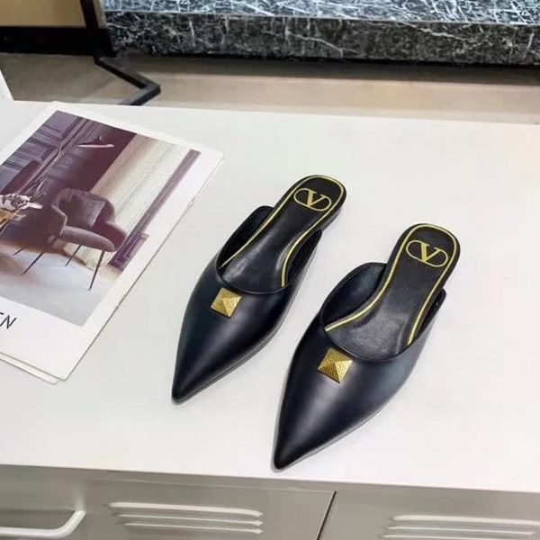 repliche,replica,perfette,siti di,affidabili,migliori siti,dove comprare,1:1,scarpe da ginnastica Valentino scarpe a punta Warren patrimonio unico prodotto