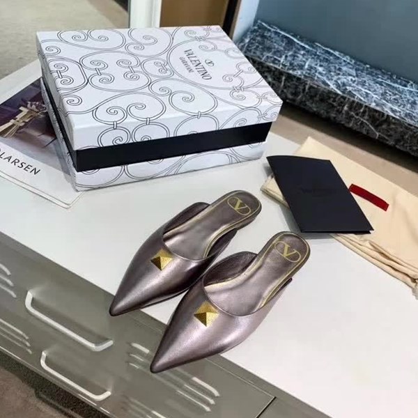 repliche,replica,perfette,siti di,affidabili,migliori siti,dove comprare,1:1,scarpe da ginnastica Valentino scarpe a punta Warren patrimonio unico prodotto