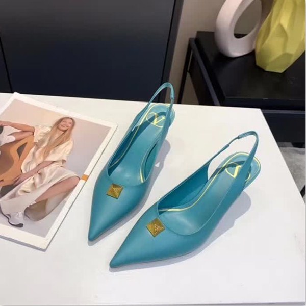repliche,replica,perfette,siti di,affidabili,migliori siti,dove comprare,1:1,scarpe da ginnastica Scarpe Valentino a punta