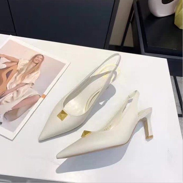 repliche,replica,perfette,siti di,affidabili,migliori siti,dove comprare,1:1,scarpe da ginnastica Scarpe Valentino a punta