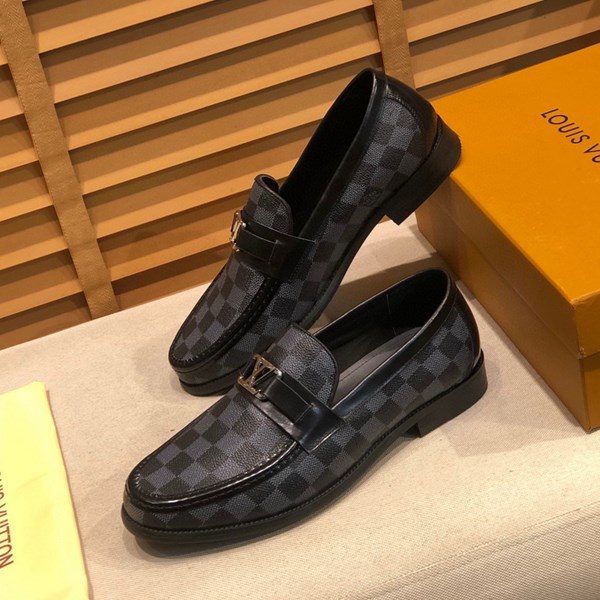 Scarpe di cuoio casuali dei nuovi uomini di Louis Vuitton