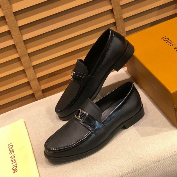 Scarpe di cuoio casuali dei nuovi uomini di Louis Vuitton