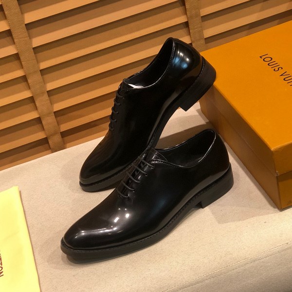 Scarpe di cuoio casuali dei nuovi uomini di Louis Vuitton