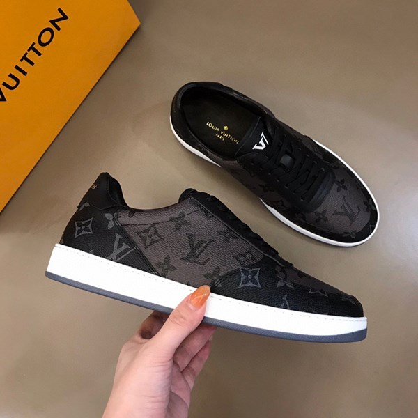 Scarpe casual da uomo nuove di Louis Vuitton
