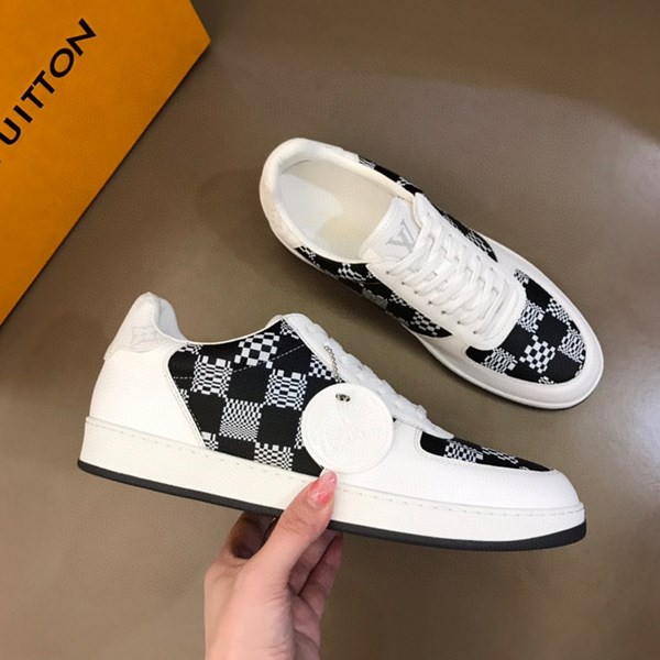 Scarpe casual da uomo nuove di Louis Vuitton