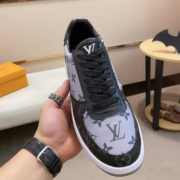 Scarpe casual da uomo nuove di Louis Vuitton