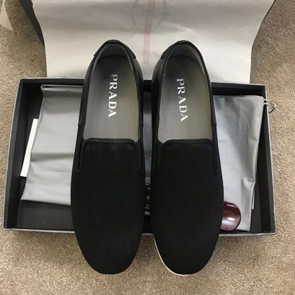 Berretto casual da uomo Prada
