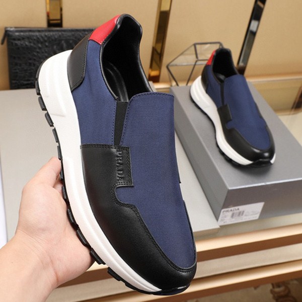 Prada Scarpe casual da uomo nuove