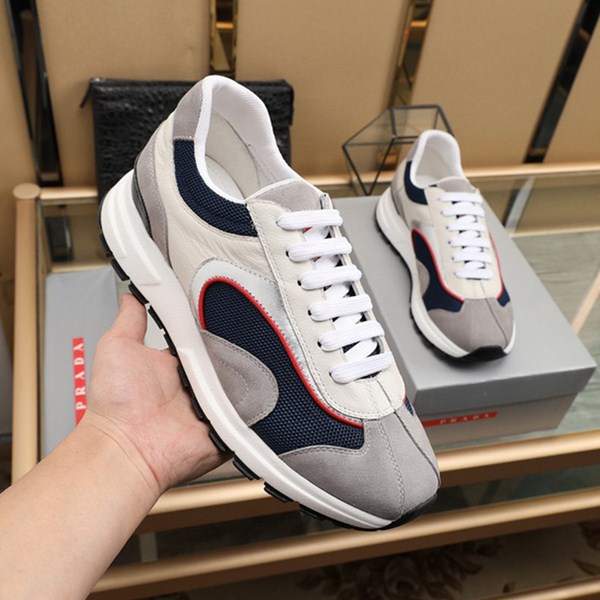 Prada Scarpe casual da uomo nuove