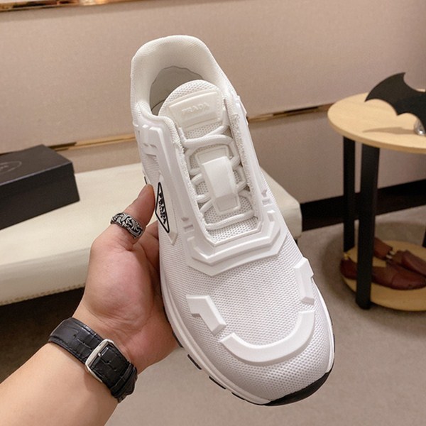 Prada Scarpe casual da uomo nuove