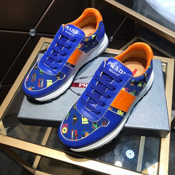 Prada Scarpe casual da uomo nuove
