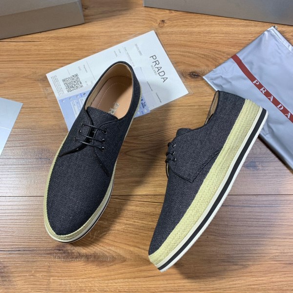 Prada Scarpe casual da uomo nuove