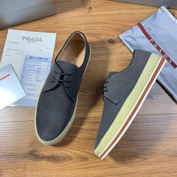 Prada Scarpe casual da uomo nuove