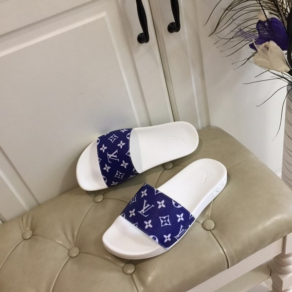 Pantofole casual in stile Louis Vuitton