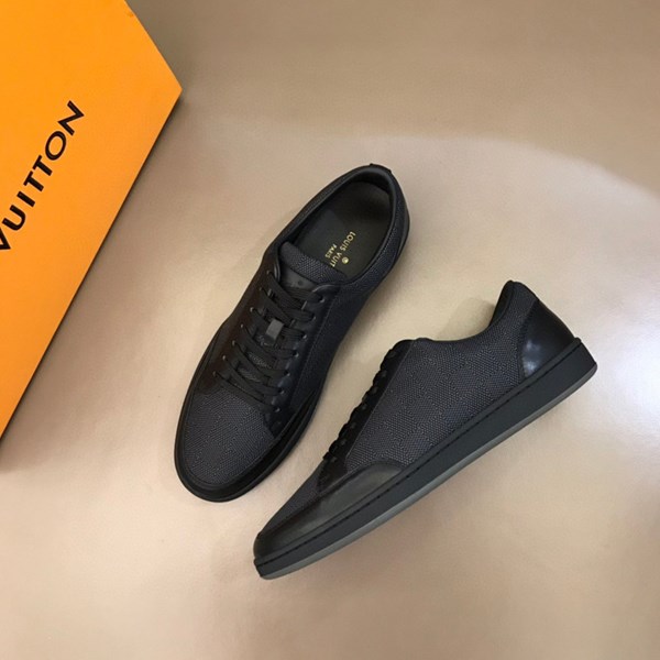 Scarpe casual da uomo nuove di Louis Vuitton