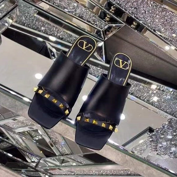 La serie molto accattivante di Valentino