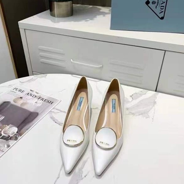 Prada nuove scarpe singole