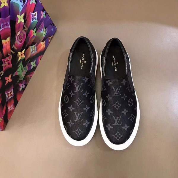 Louis Vuitton nuove scarpe casual
