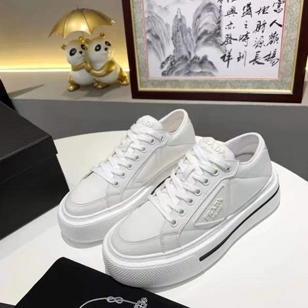 Prada nuove scarpe casual