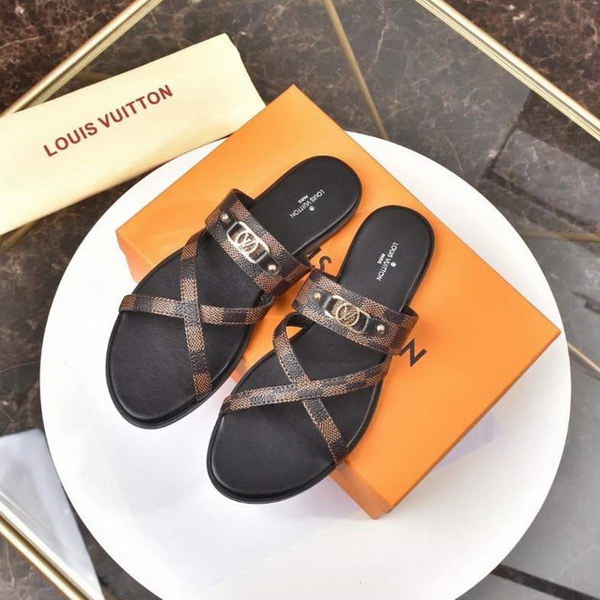 Louis Vuitton nuovi sandali presbiti