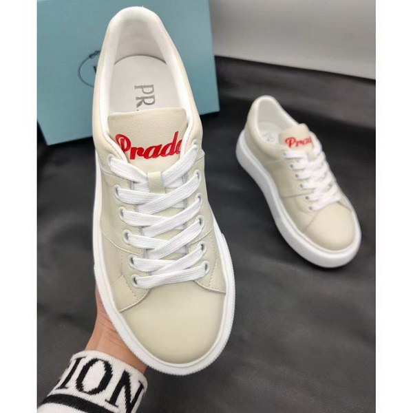 Prada nuove scarpe bianche casuali