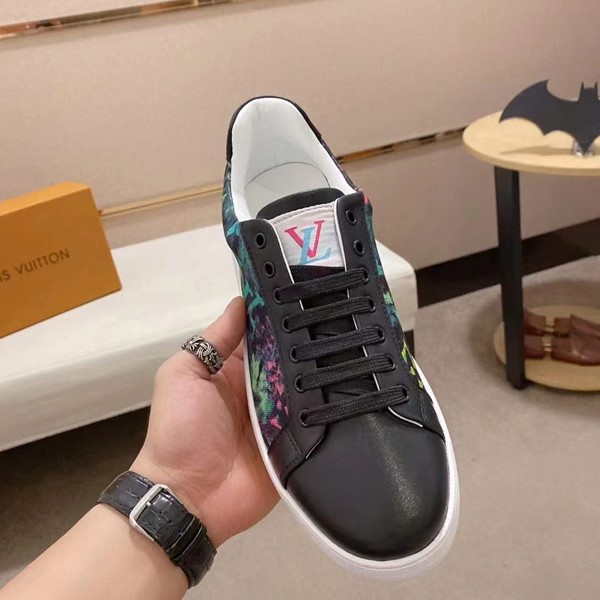Louis Vuitton nuove scarpe casual