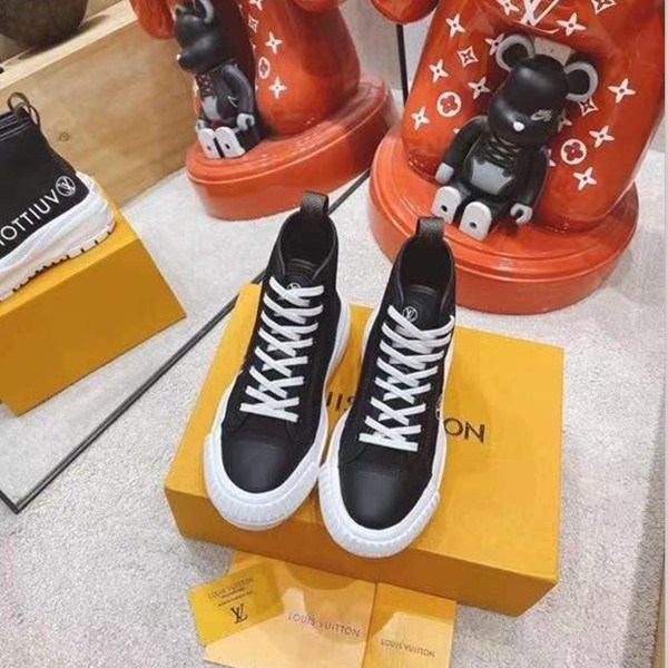 Le ultime sneaker alte di Louis Vuitton