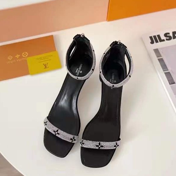 LV nuovi sandali con tacco alto