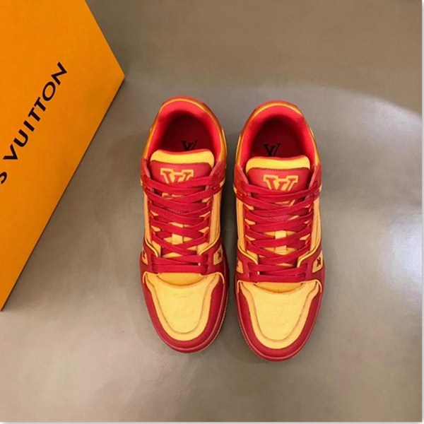 LV TRAINER 508 Scarpe casual basse