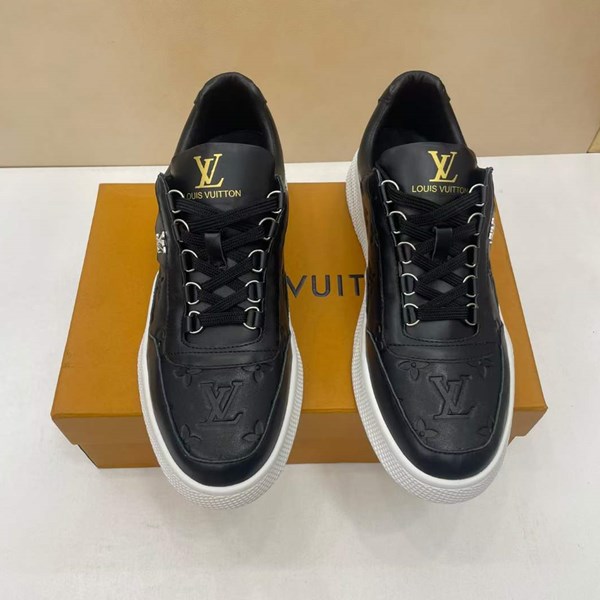 Louis Vuitton nuove scarpe casual