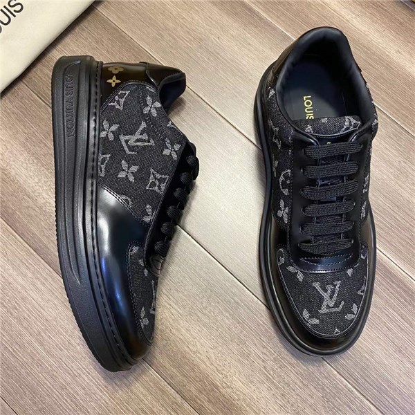 Louis Vuitton nuove scarpe casual