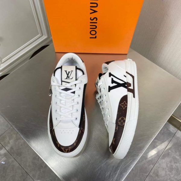 Nuove scarpe da ginnastica Louis Vuitton