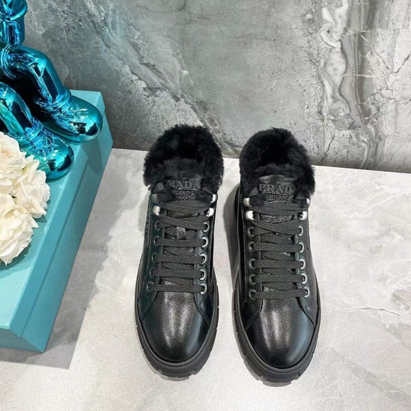 Prada nuove sneakers platform