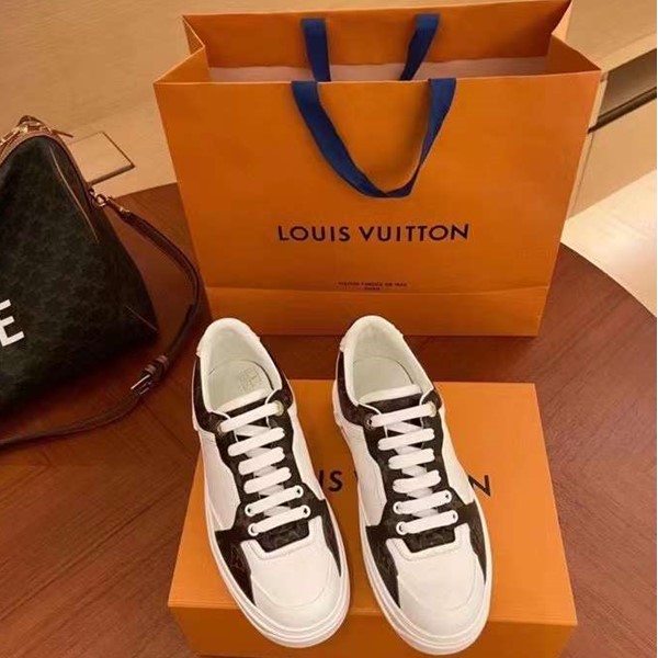 Nuove scarpe da ginnastica Louis Vuitton
