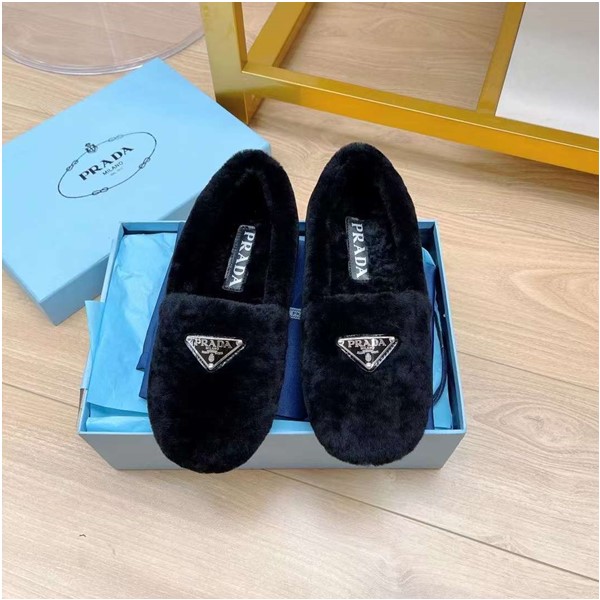 Mocassino Prada in lana vergine