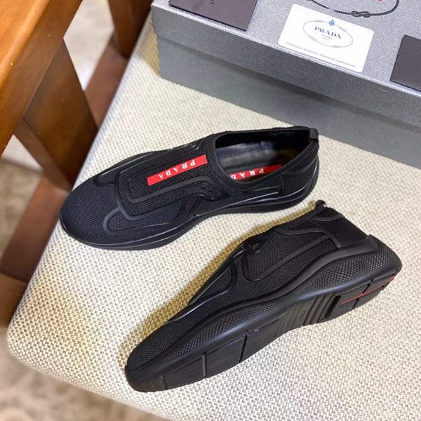 Sneakers da uomo Prada