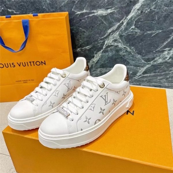 Louis Vuitton nuove scarpe bianche