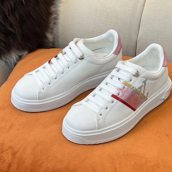 Nuove scarpe da ginnastica Louis Vuitton