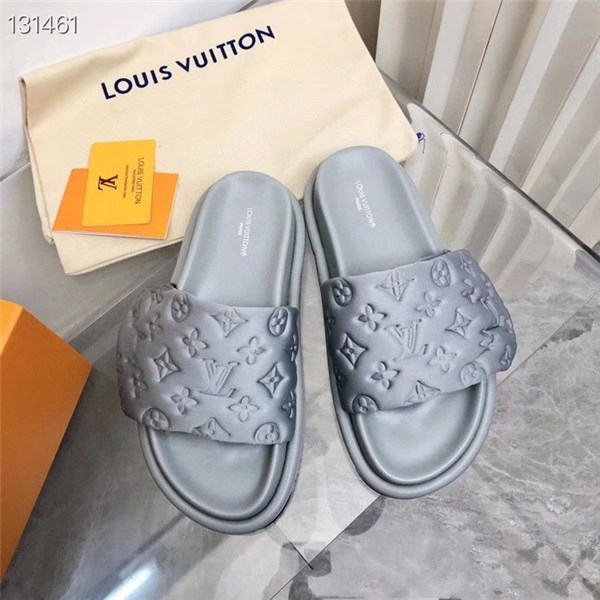 Pantofole casual in stile Louis Vuitton