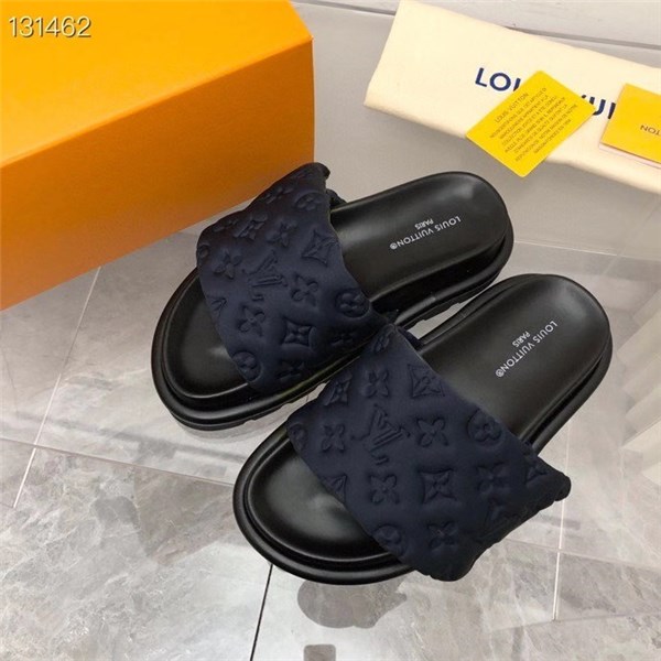 Pantofole casual in stile Louis Vuitton