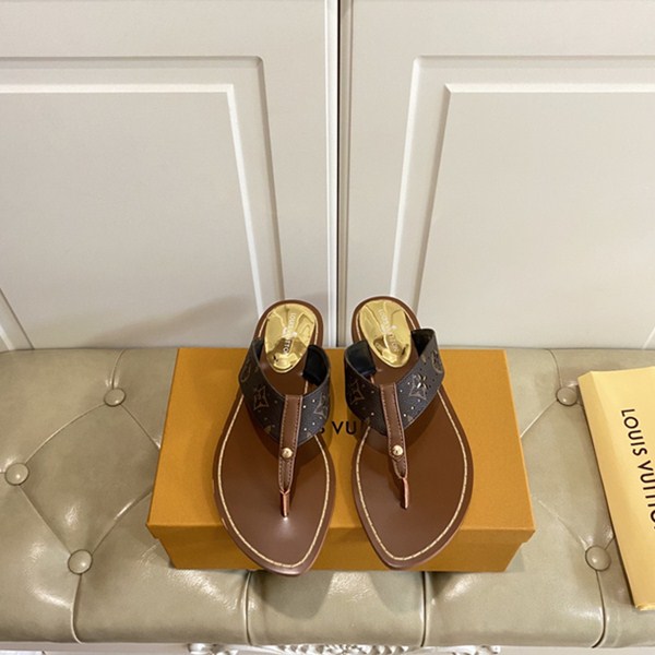 Pantofole casual da donna nuove di Louis Vuitton