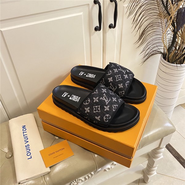 Pantofole casual nuove Louis Vuitton