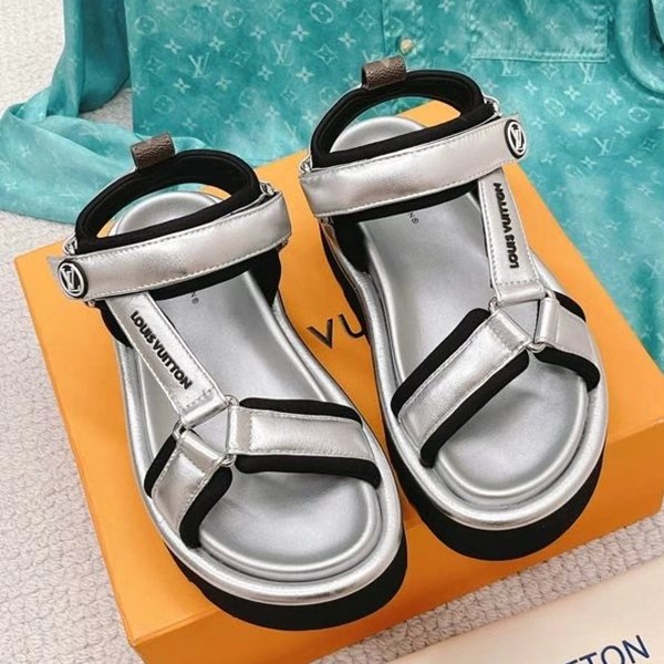 Sandali da donna nuovi Louis Vuitton