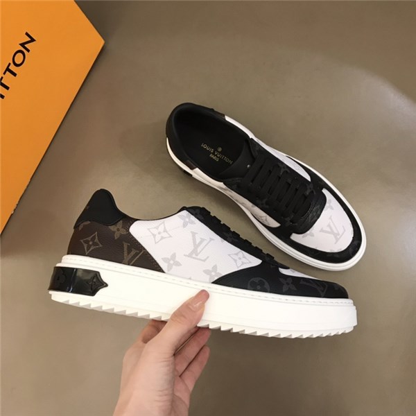 Scarpe casual da uomo nuove di Louis Vuitton