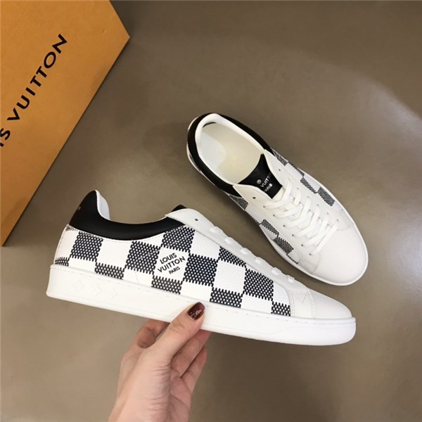 Scarpe casual da uomo nuove di Louis Vuitton